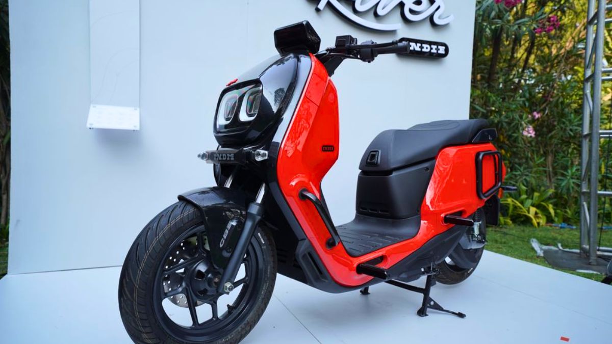 River Electric Scooter, 13000 Price Increase, Old Price 125000, New Price 138000, 2500 Token Amount, Best Mileage, Best Range