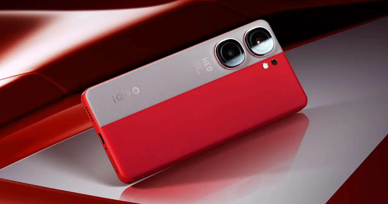 Here is image of iQOO Neo 9 Pro in mixing of Red and white colour