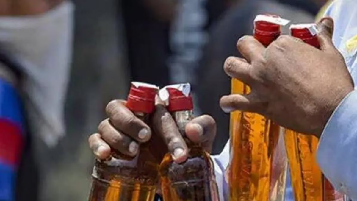 Madhubani News, Madhubani Khabar, 60 Liter Liquor, Big News, Madhubani Police, Man Arrested
